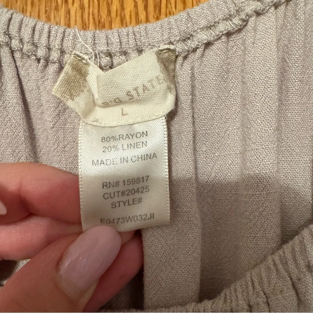 Altard state Sleeveless Ruffled romper in beige - Picture 3 of 6